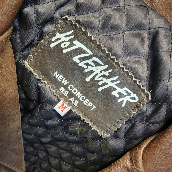 Vintage Leather - Picture 2 of 3